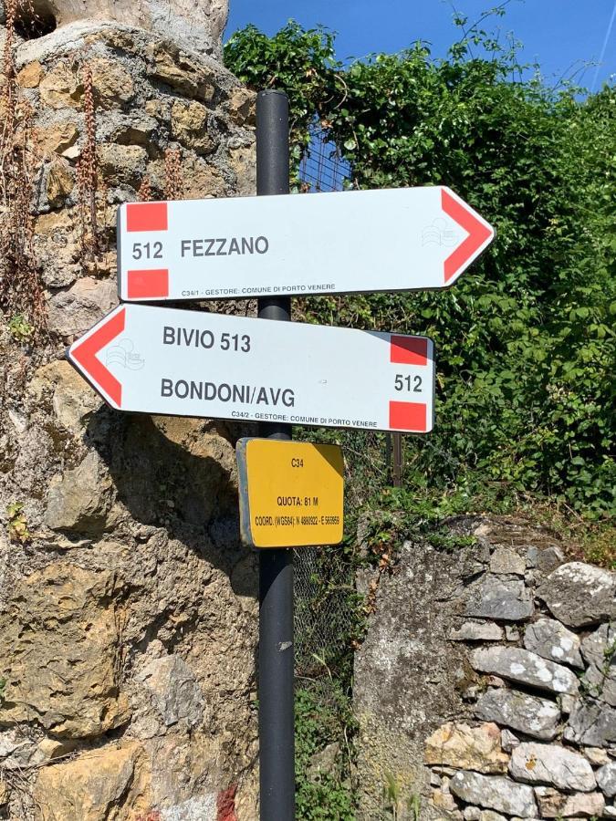 Appartement La Magia Nel Borgo à Fezzano  Extérieur photo