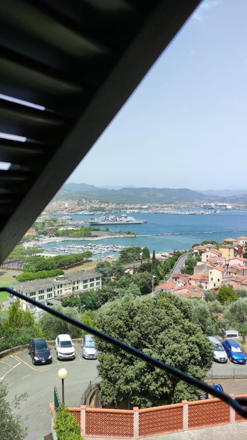Appartement La Magia Nel Borgo à Fezzano  Extérieur photo